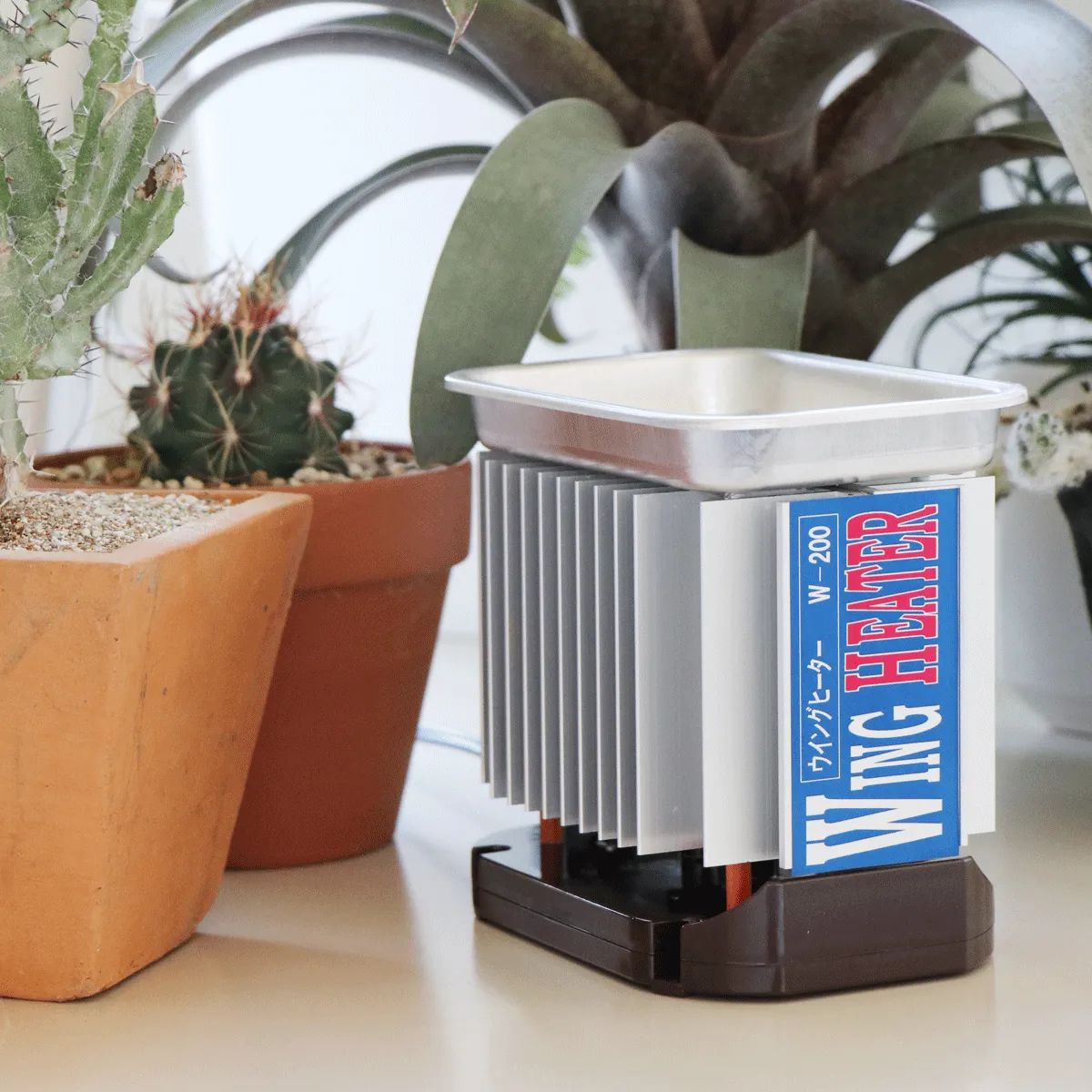 家庭温室用ウイングヒーター W-200 加湿器付き サーモスタット無し