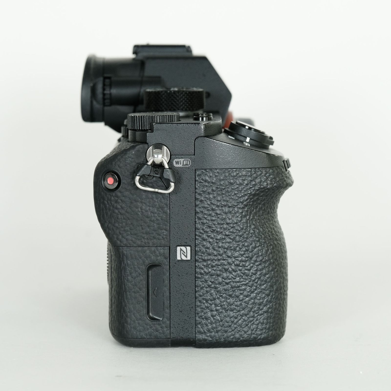 SONY α7R II 本体(シャッター数2052枚) SONY】α7Rシリーズ ｜ 全機種シャッター音比較 | THE MAP TIMES