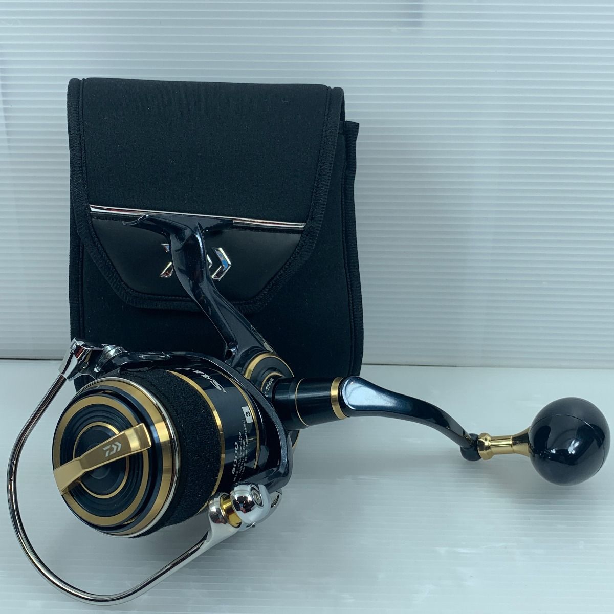 ττDAIWA ダイワ スピニングリール 美品 程度A 20 ソルティガ 8000-H