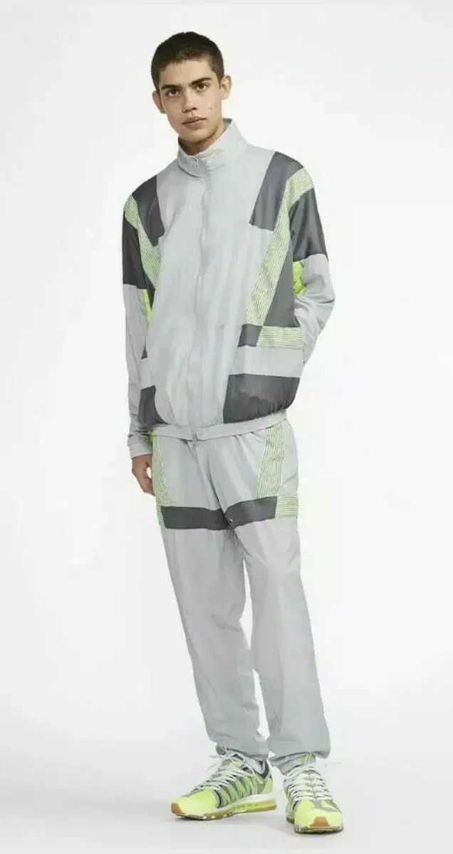 Nike lab CLOTセットアップ Yahoo!オークション - Mサイズ相当 定価24200円 新品 NIKE LAB