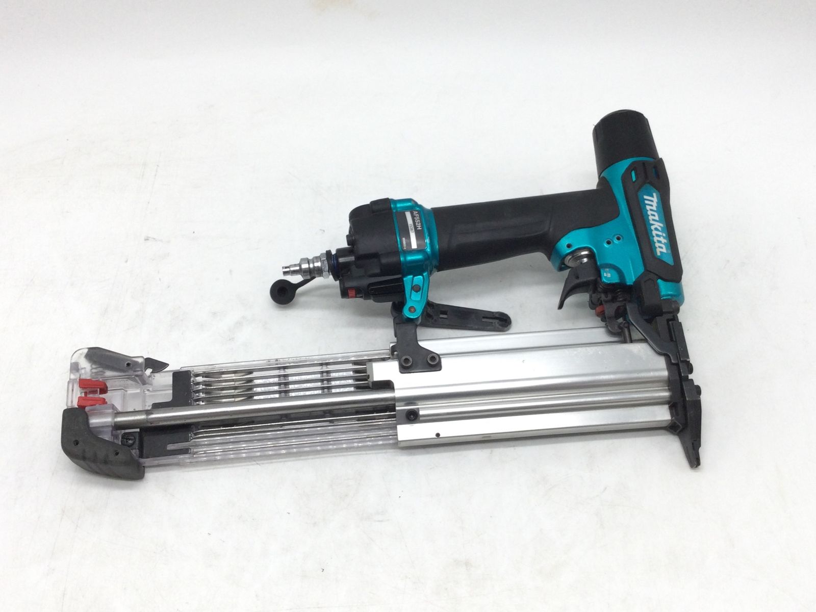 品 Makita|マキタ 高圧仕上釘打青 エアダスタ付 AF552HM ITZBWARO316Y エコツール豊田インター店 M02 WWW_OLIVIERBERNSTEIN_COM