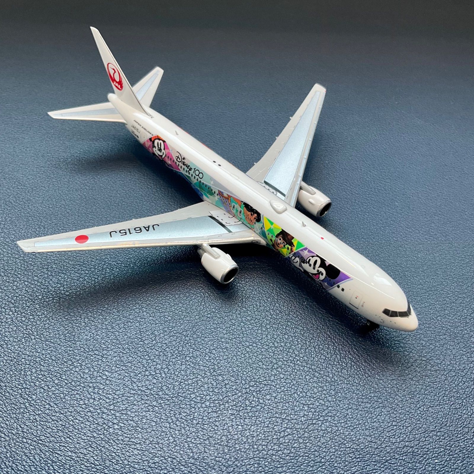 JAL B767-300 1/400 JA615J JAL B767-300 1/400 JA615J