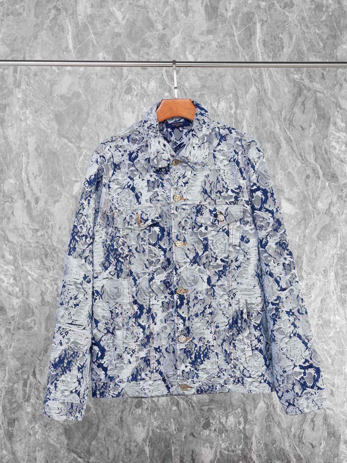 【上品な花柄*】洗練された印象に♪ LouisVuitton ジャケット ルイ・ヴィトン(Louis Vuitton) 秋の最新フラワー柄の LV の