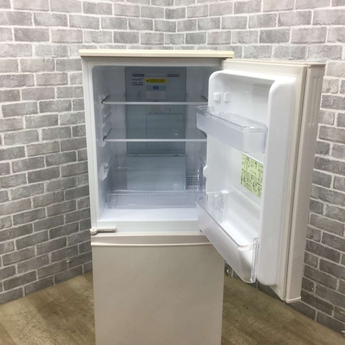 シャープ 冷蔵庫