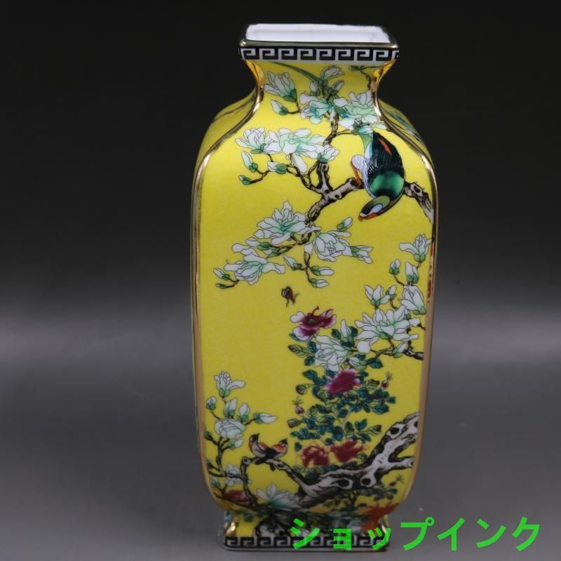 乾隆琺瑯彩紅地祝寿六方瓶 陶磁器 現代工芸品 美術品 装飾品 置物 乾隆琺瑯彩紅地祝寿六方瓶 陶磁器 現代工芸品 美術品 装飾品