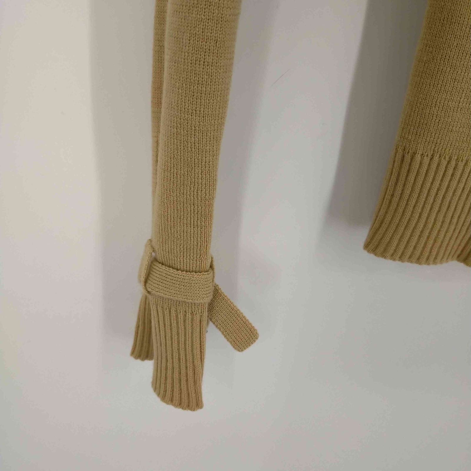 バーバリーブルーレーベル BURBERRY BLUE LABEL Vネックニット