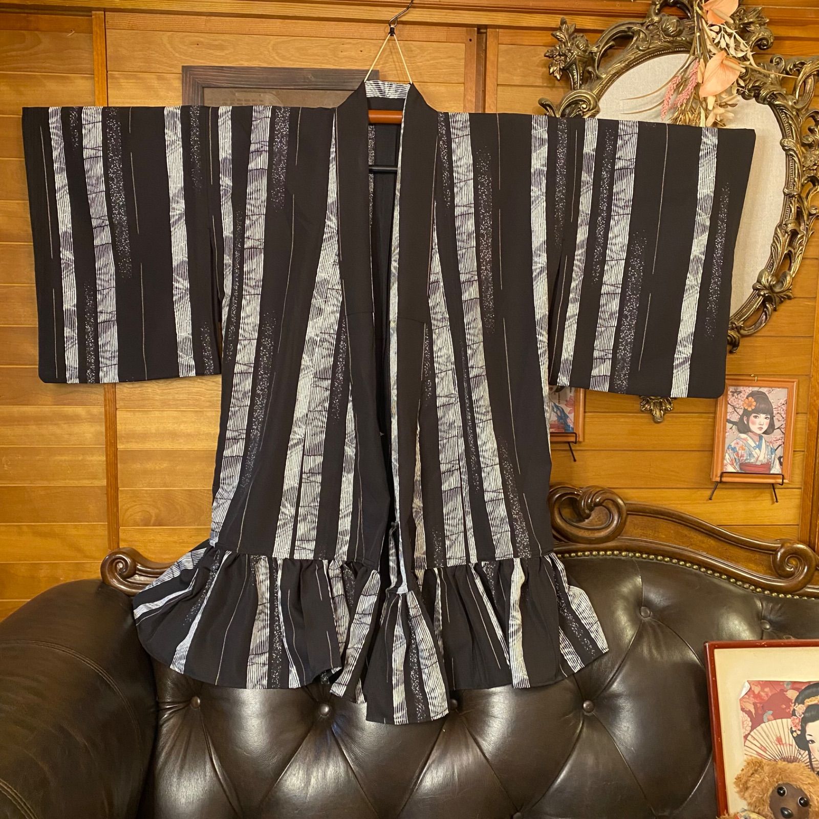 墨黒×モノトーン縦縞