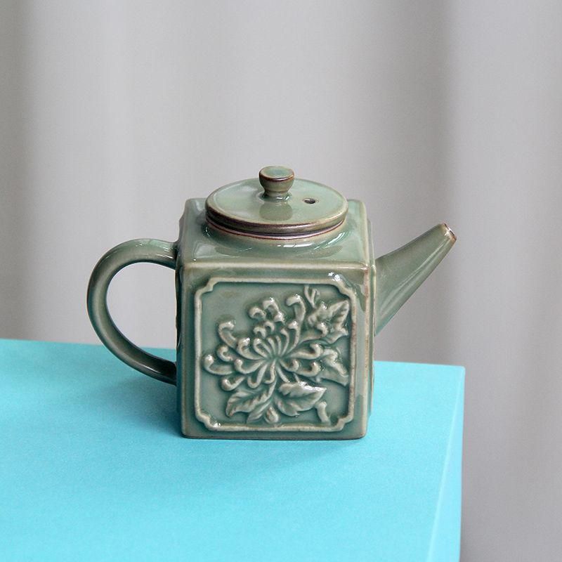青磁茶壺 四方壺 浮彫 梅蘭竹菊陶磁功夫茶器 単壺 煎茶道具 中国 青磁茶壺 四方壺 浮彫 梅蘭竹菊陶磁功夫茶器 単壺 煎茶道具 中国