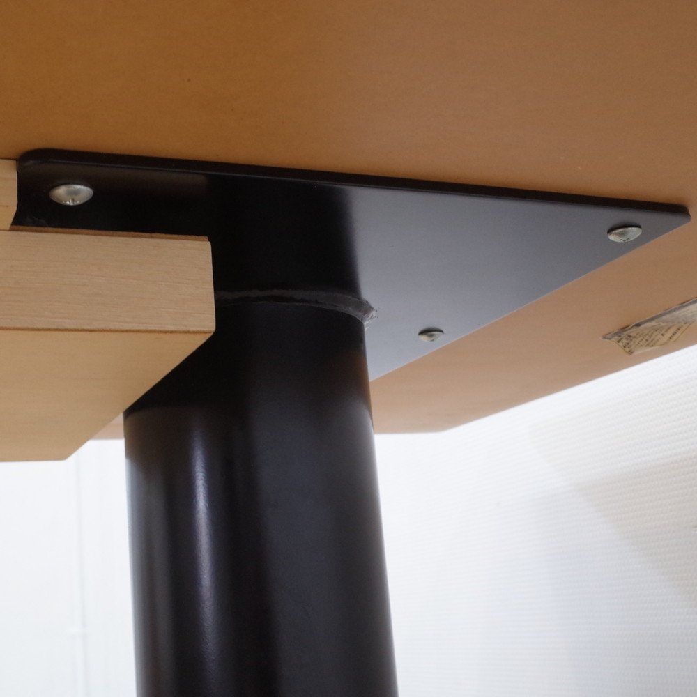 ミーティングテーブル