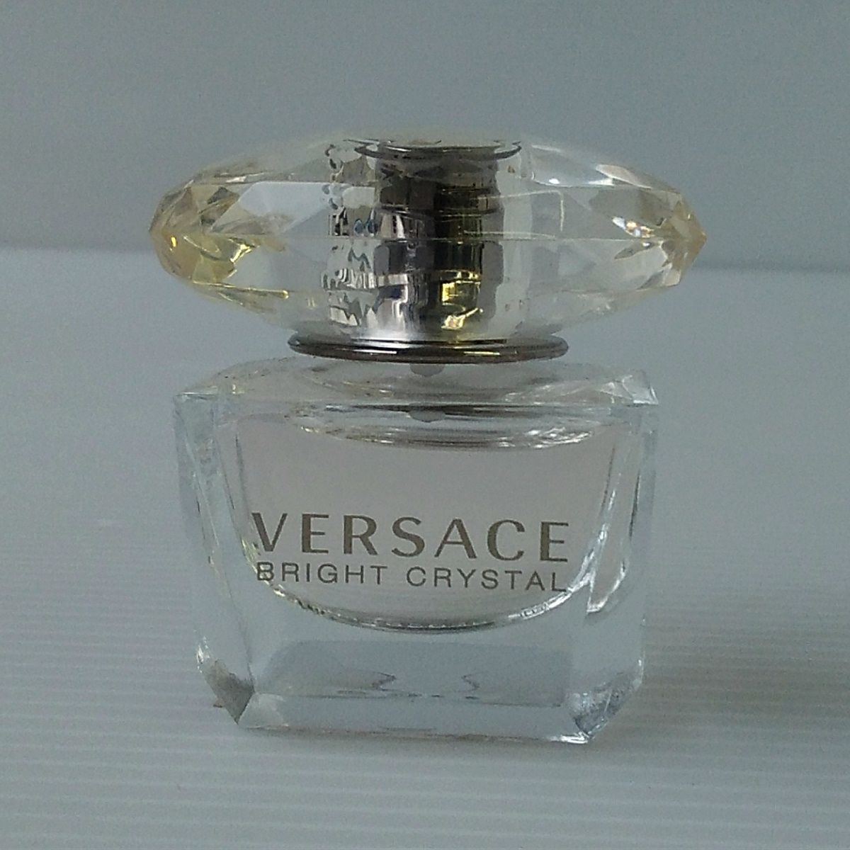 ヴェルサーチ VERSACE ブライト クリスタル 30ml 2個セット Amazon.com : Versace Bright Crystal 2 Piece Gift Set for