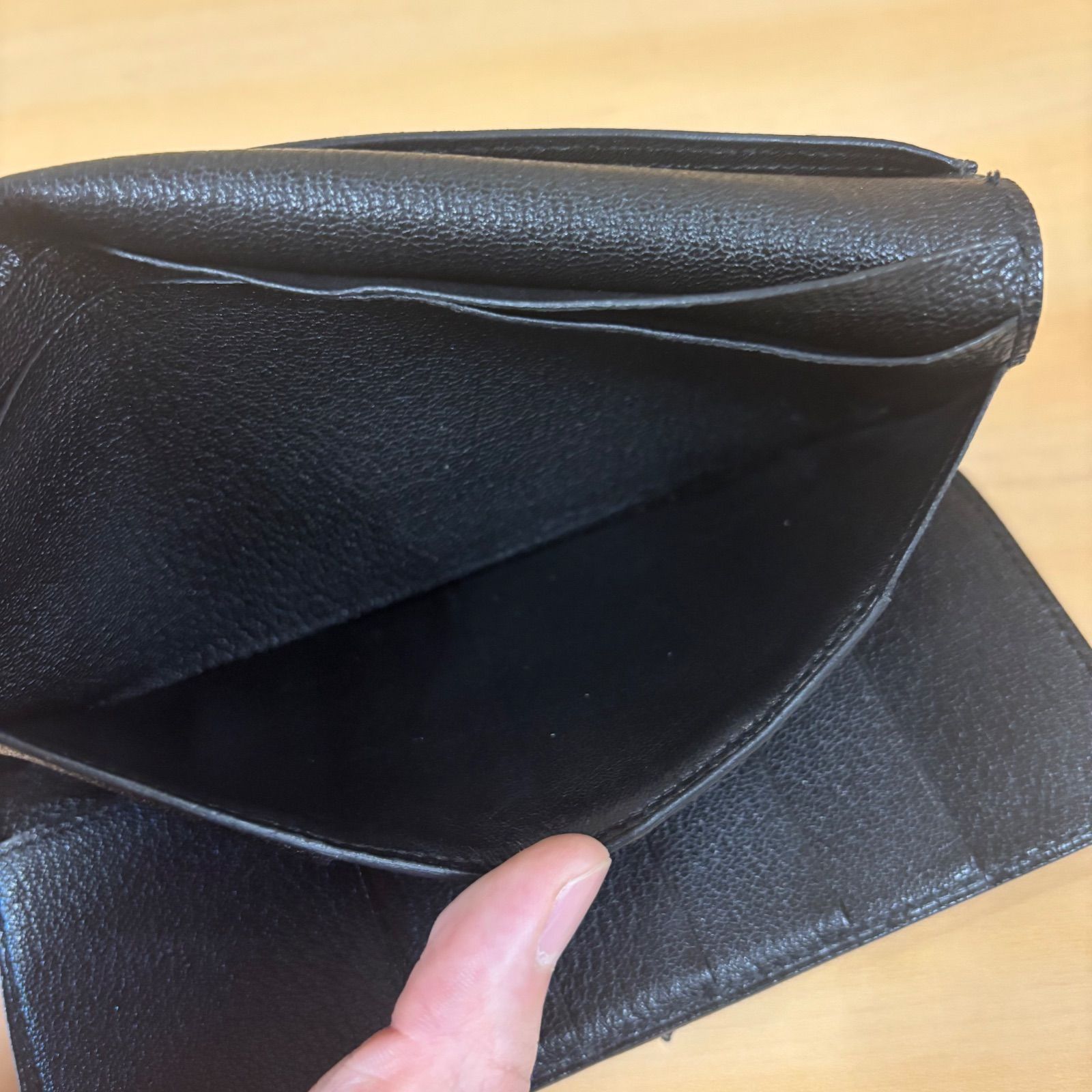 HERMES エルメス べアン 三つ折り 長財布 黒 ブラック レザー 【公式通販】