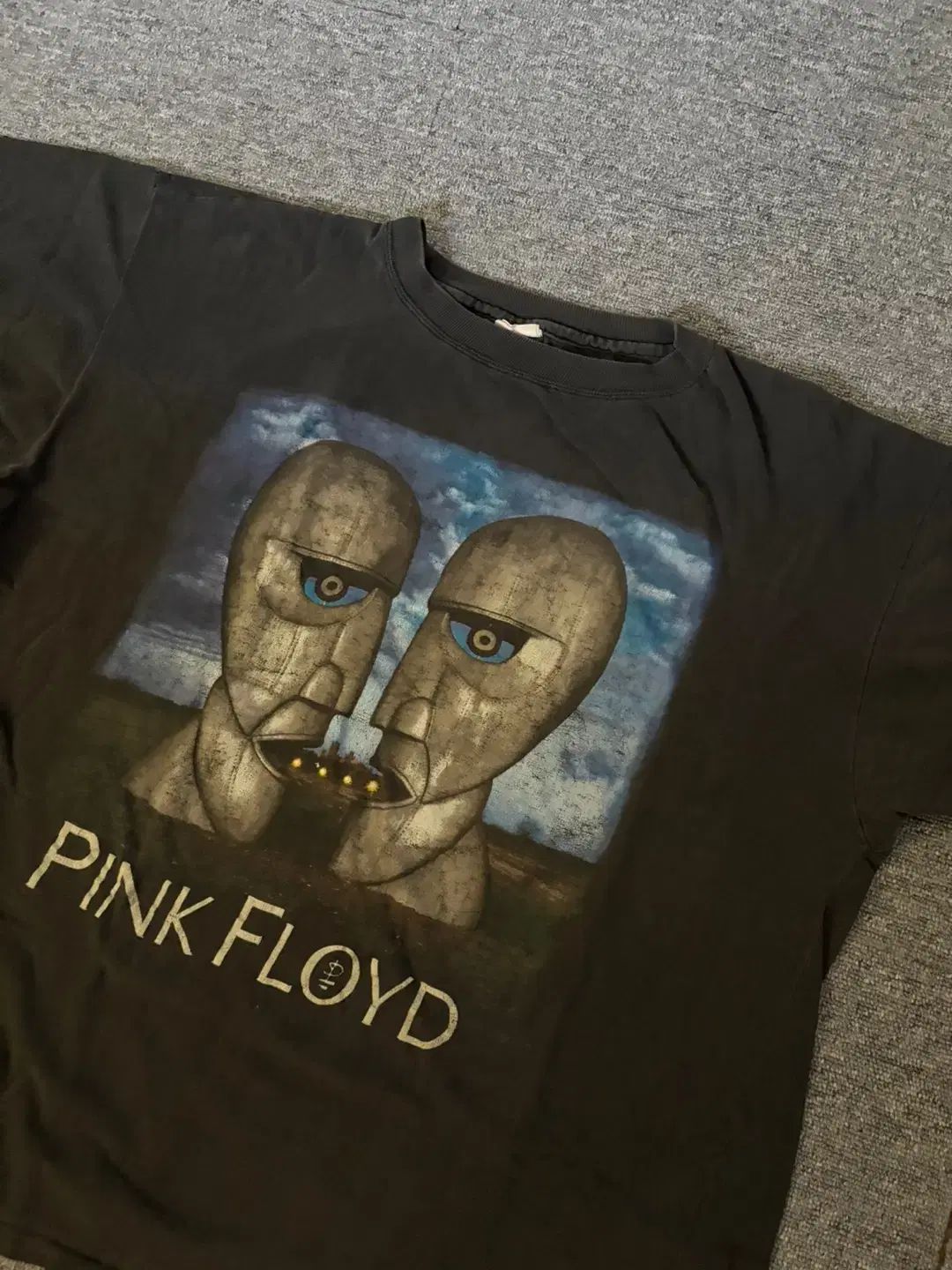 XL 90s Pink Floyd(ピンク フロイド) バンド t シャツ - メルカリ XL 90s Pink Floyd(ピンク フロイド) バンド t シャツ - メルカリ