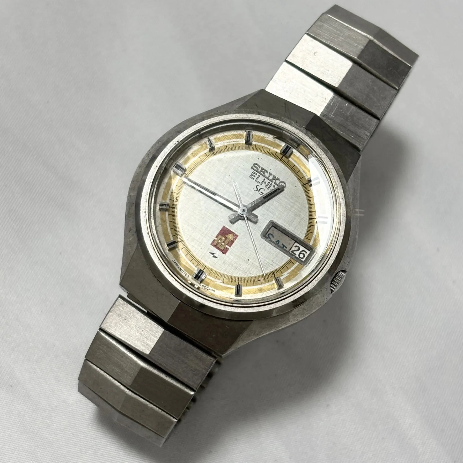 SEIKO ELNIX SG 電磁テンプ式 ビンテージ デイデイト 腕時計 SEIKO ELNIX SG 電磁テンプ式 ビンテージ デイデイト 腕時計 ELNIX SG
