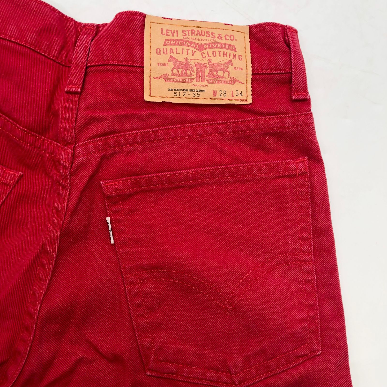 ◎I683 Levi’s リーバイス 日本製 赤 パンツ 28インチ 517-35 (ma)