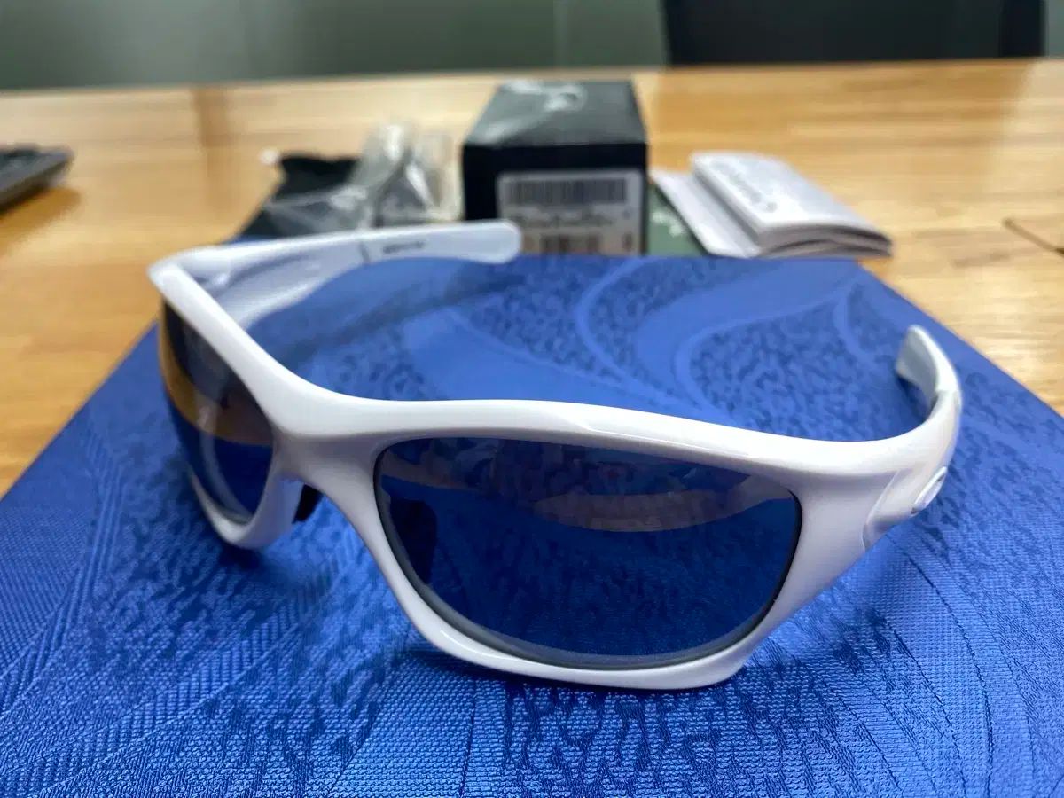 オークリー PITBULL oo9161-12