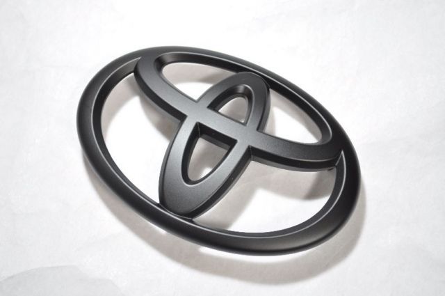 ＺＶＧ１１/１５　カローラクロスハイブリッド　マットブラックｏｒピアノブラックエンブレム　リア４点ＳＥＴ　　INVENTER/grow/メッキ/ブラッククローム/ゴールド/車エンブレム/車パーツ/