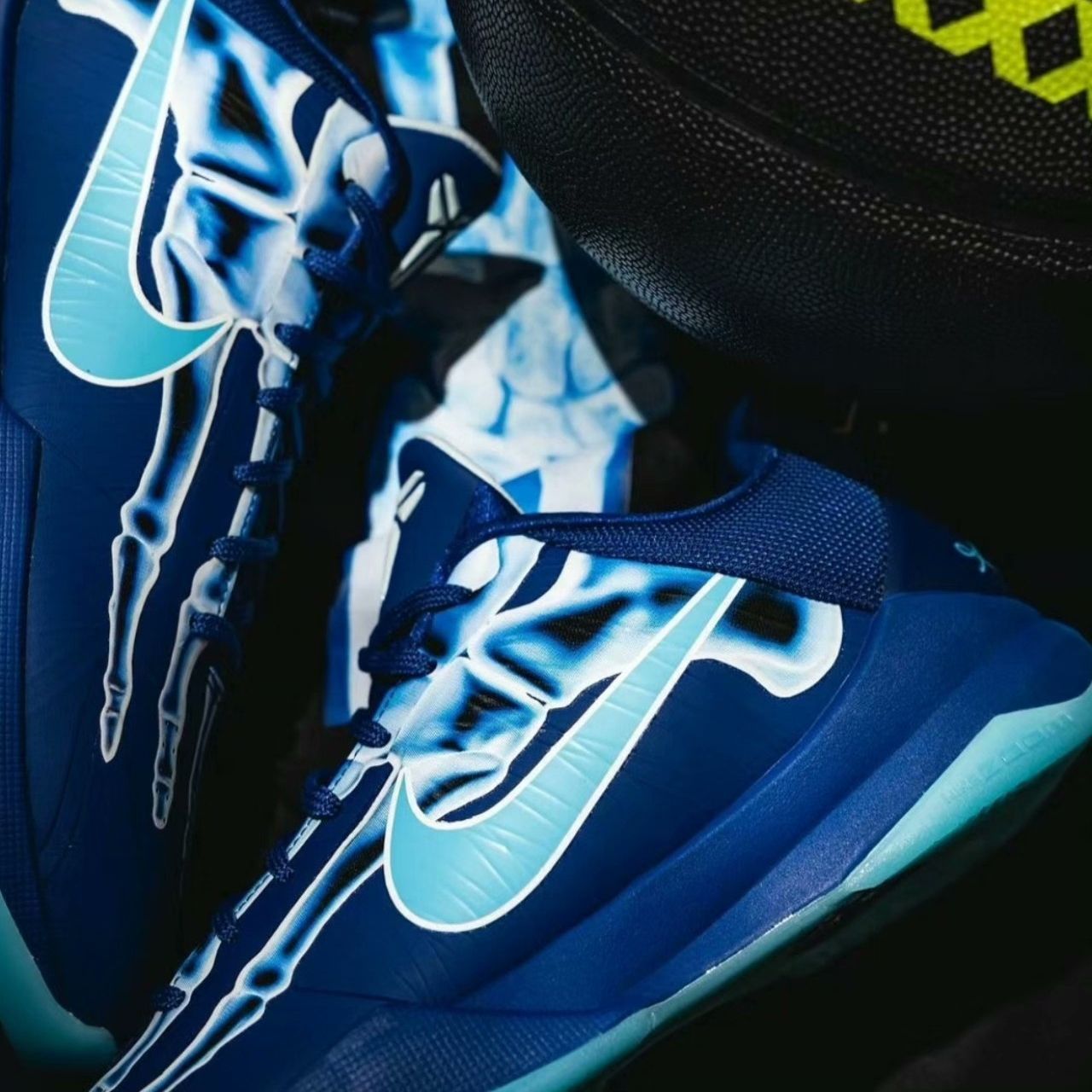 新品 ナイキ コービー5 プロトロ ハロウィン  