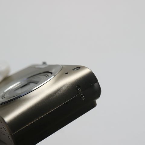 【極美品】 CASIO EXILIM EX-Z200 デジカメ　ゴールド 中古】Casio カシオ EXILIM ZOOM EX-Z200 ゴールド コンパクト