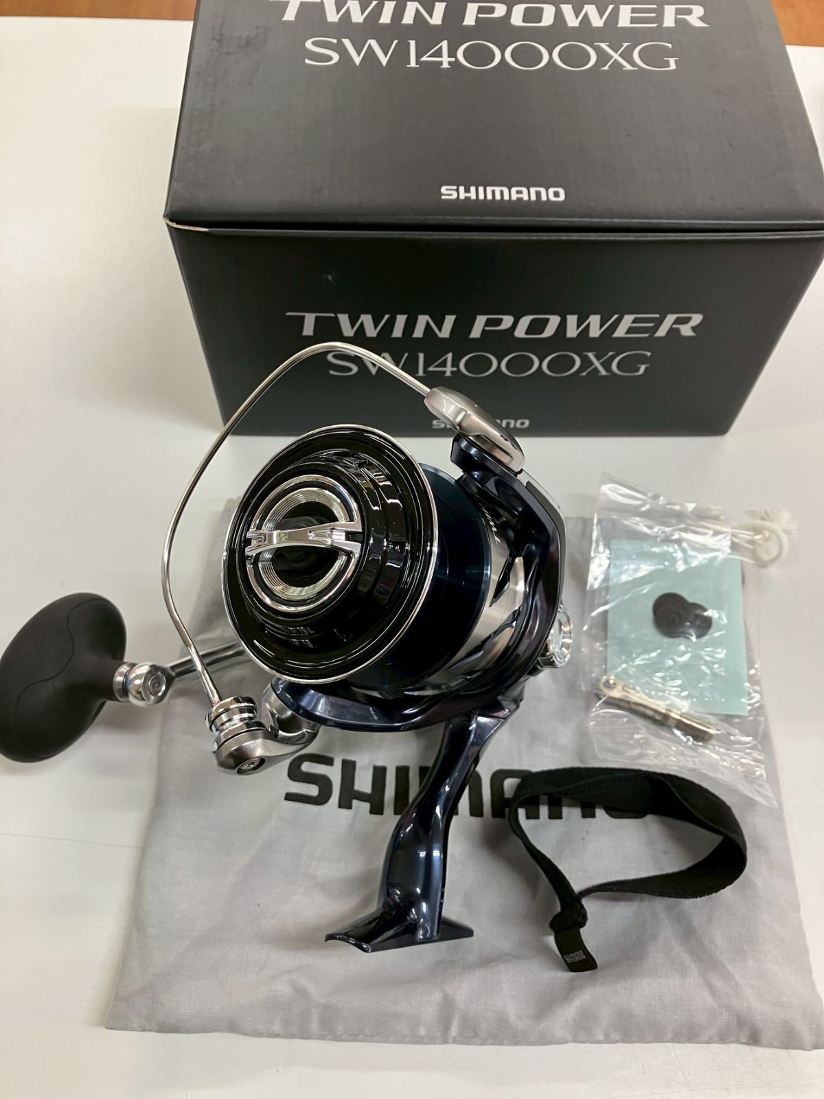 SHIMANO 21ツインパワーSW14000XG 中古美品①（12）シマノ TWIN