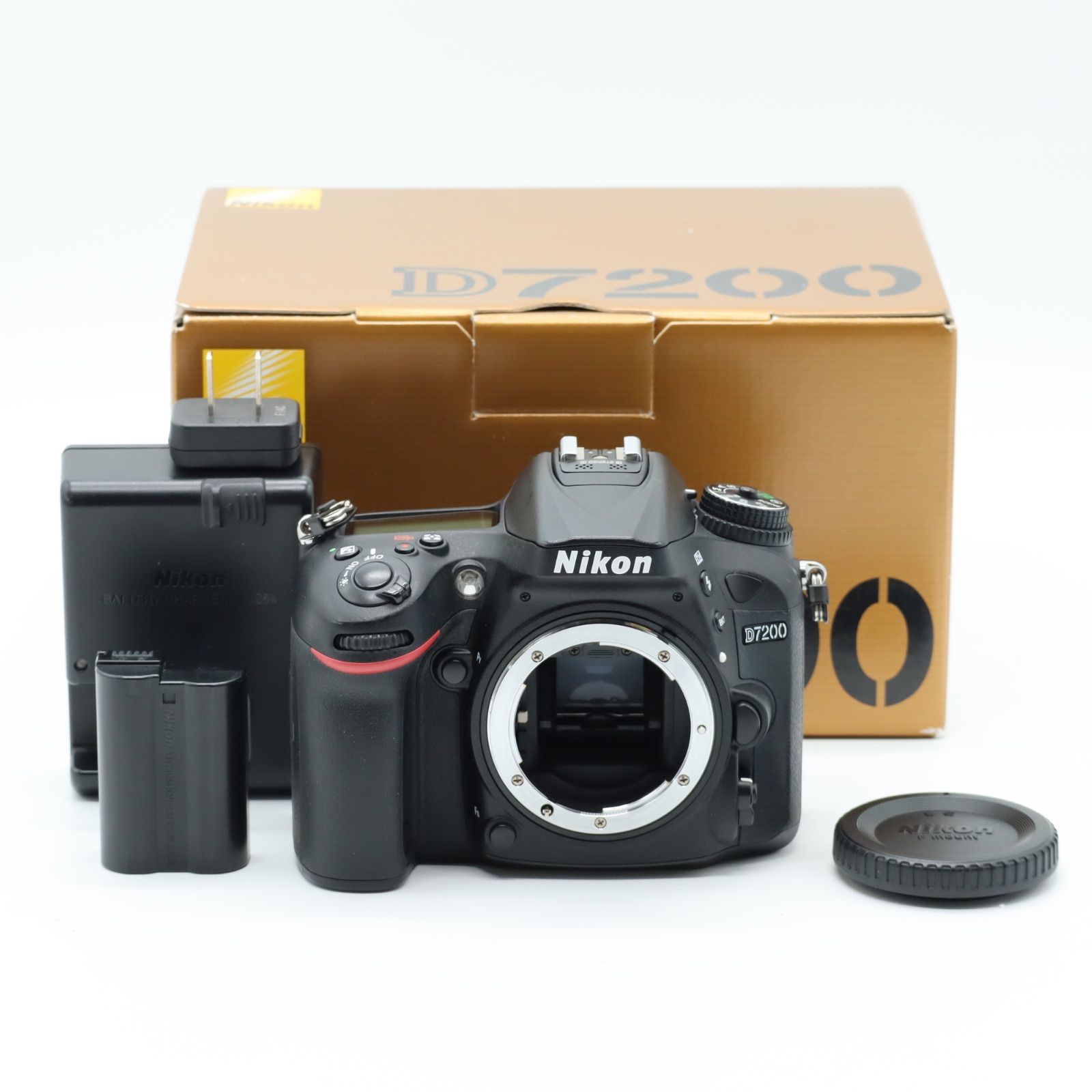 111 Nikon ニコン D7200 ボディ D7000 ニコン デジタル一眼 Nikon D7200 ボディ 中古 Wi-Fi搭載 新品SD