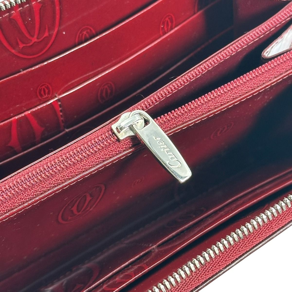 カルティエ CRL3000721 2Cモチーフ 長財布 ラウンドファスナー長財布 
