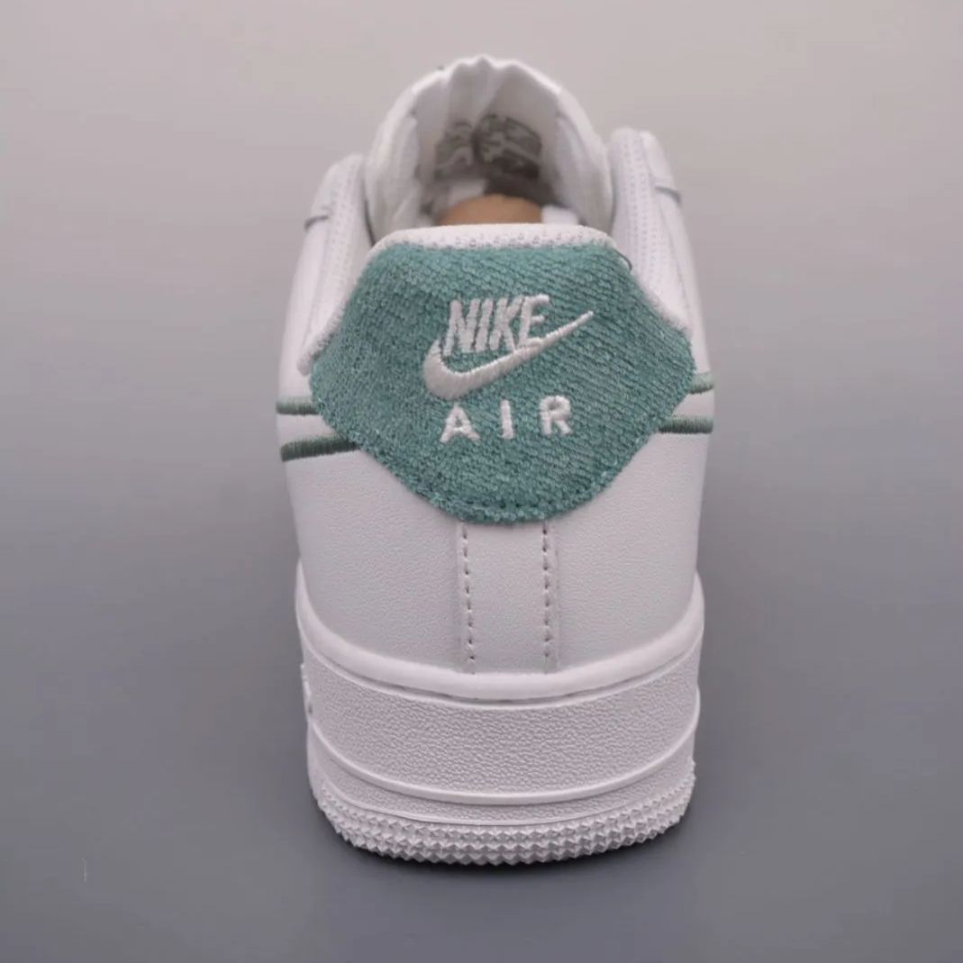 NIKE AIR FORCE 1 LOWナイキ エアフォース1 ロー 白と青 26CM 男女兼用