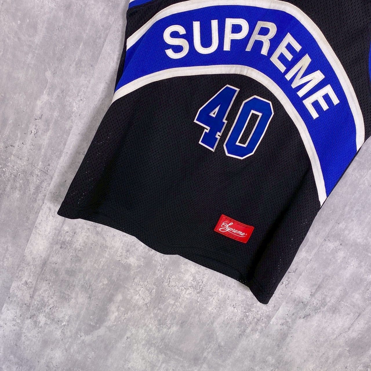 Supreme x Mitchell & Ness バスケットボールシャツ Supreme x Mitchell & Ness バスケットボールシャツ L