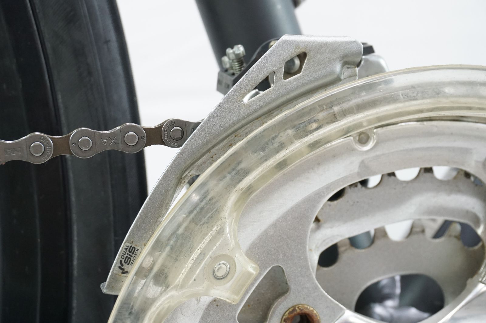 クロスバイク バイチャリ中目黒店