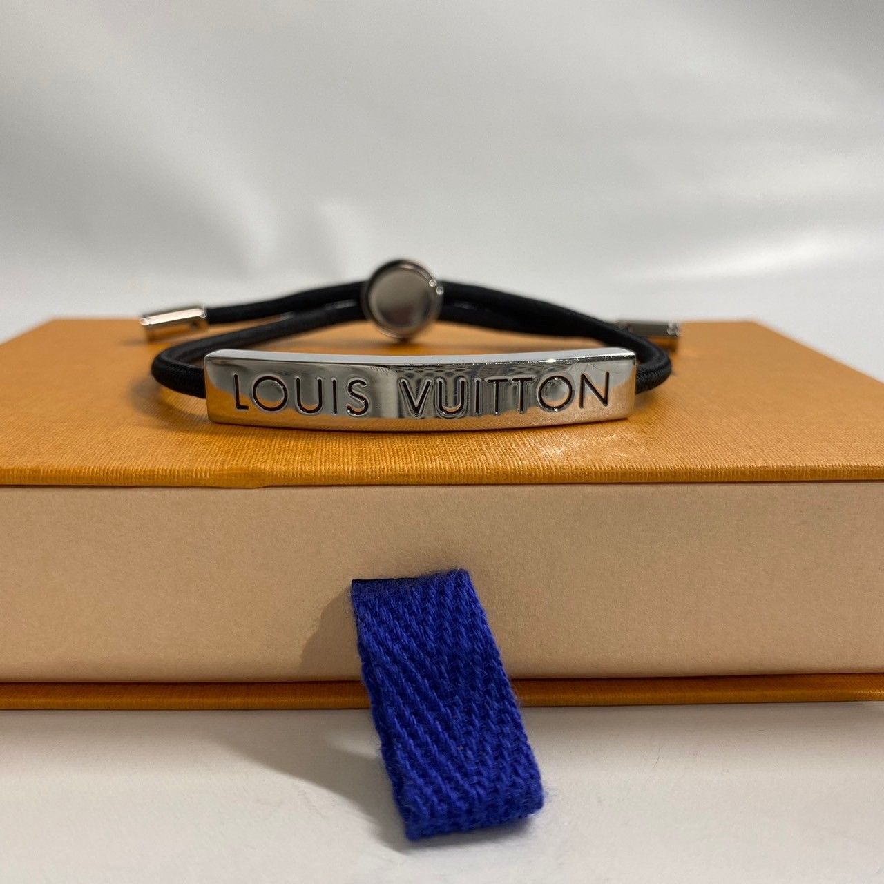 1848 LOUIS VUITTON ルイヴィトン ブラスレLVスペース