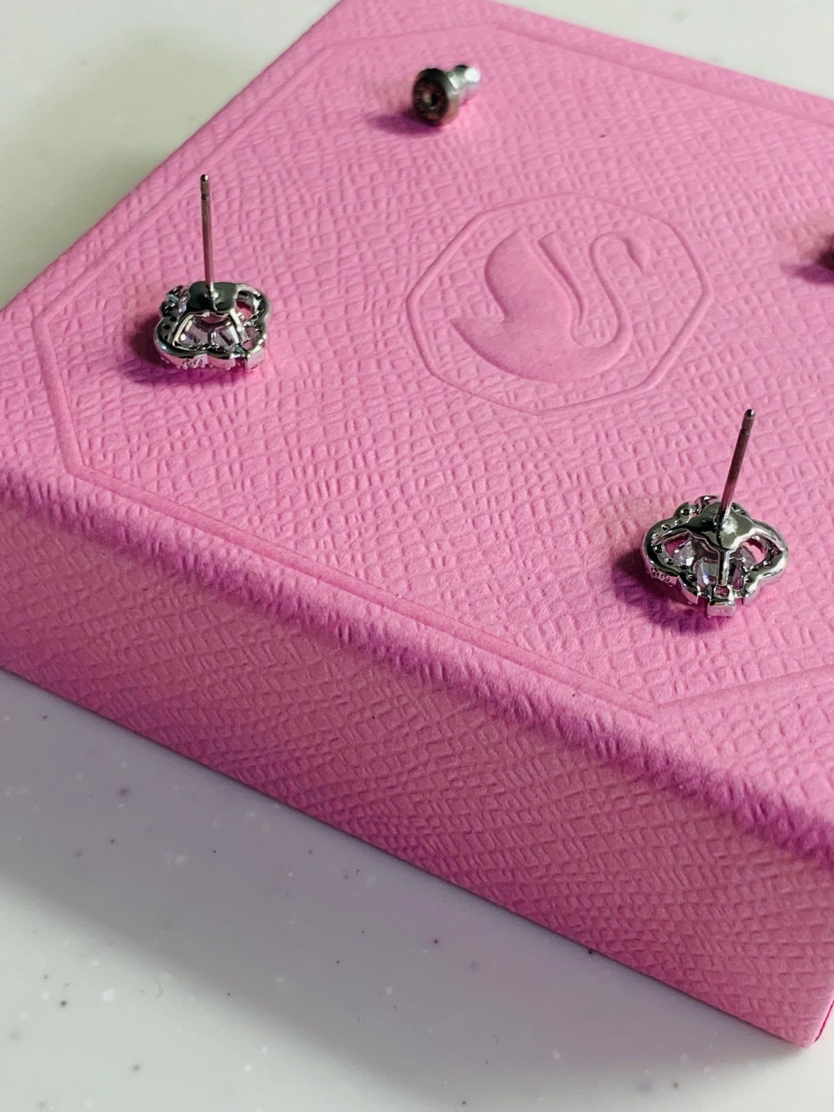 SWAROVSKI スパークリングダンス ネックレス&ピアス セット Una Una セット, ミックスカット, クローバー, ピンク, ローズゴールド