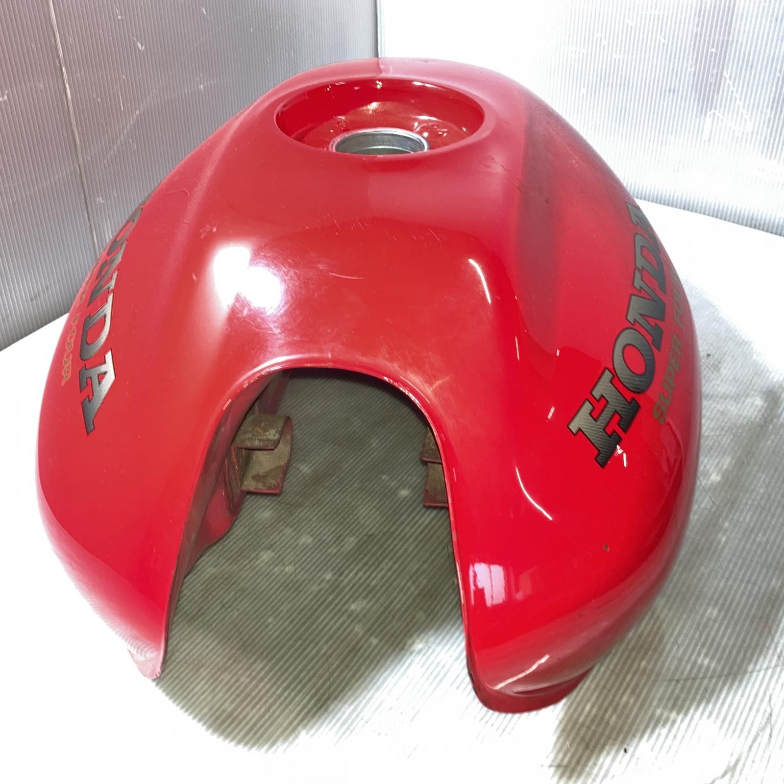 CB400SF NC31 タンク CB400SF NC31 凹み有り タンク スーフォア