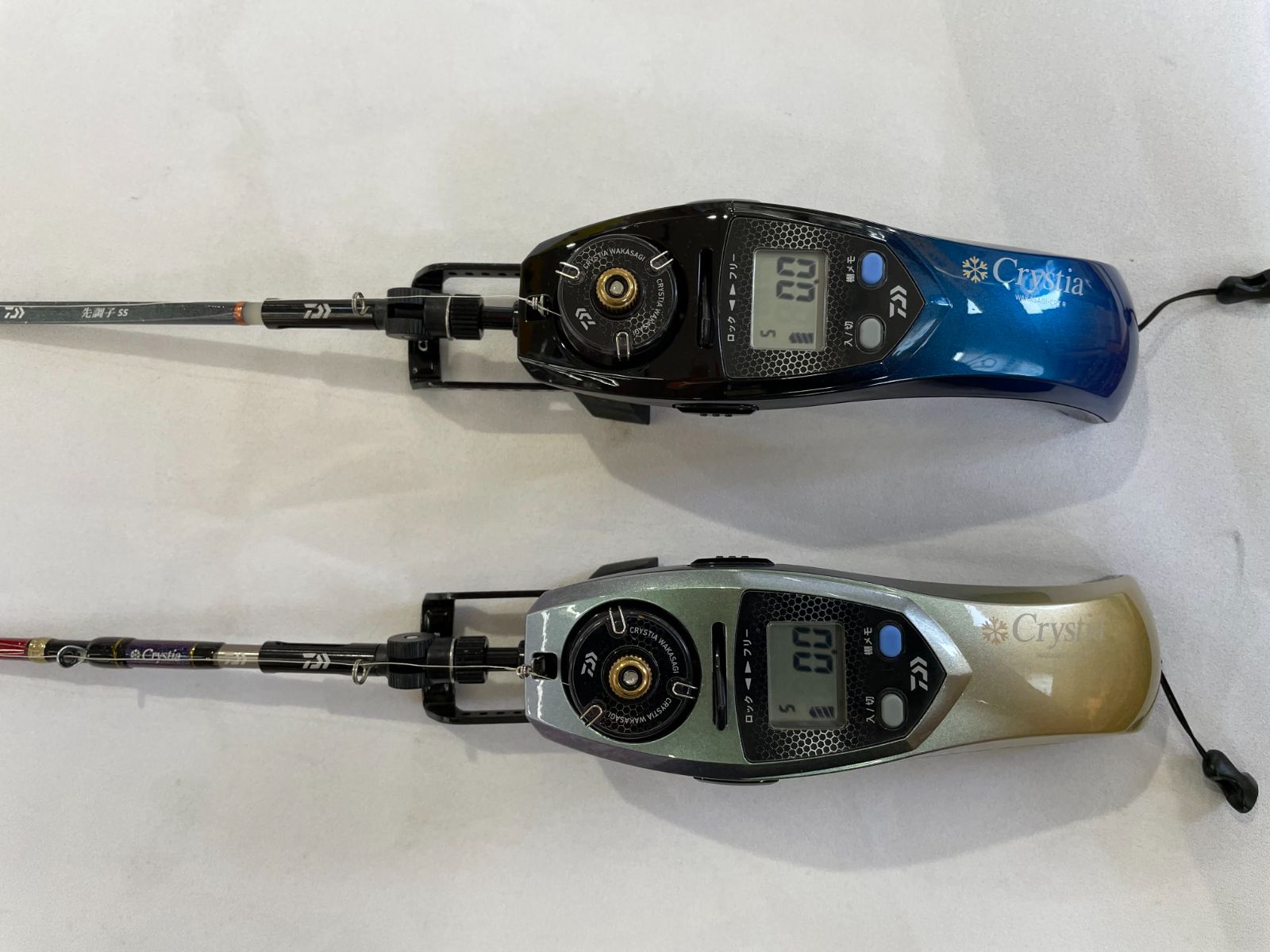 美品 ワカサギ電動リール クリスティア CRT×2台 オプション付き 【公式