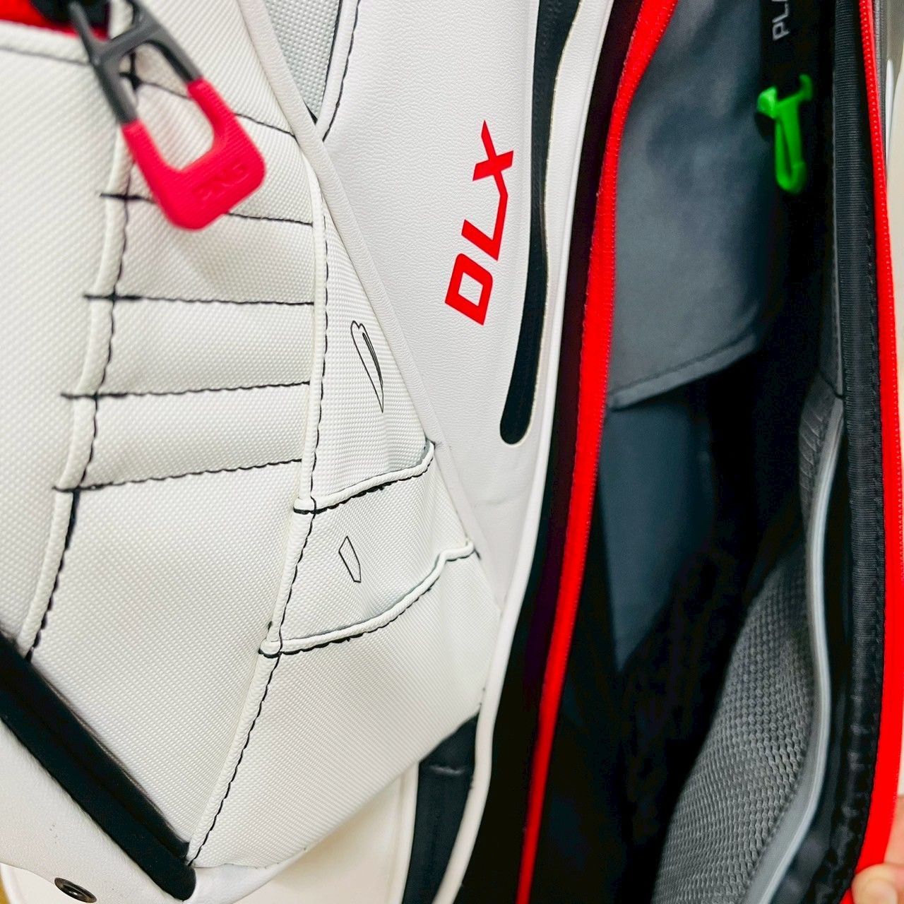 DLX