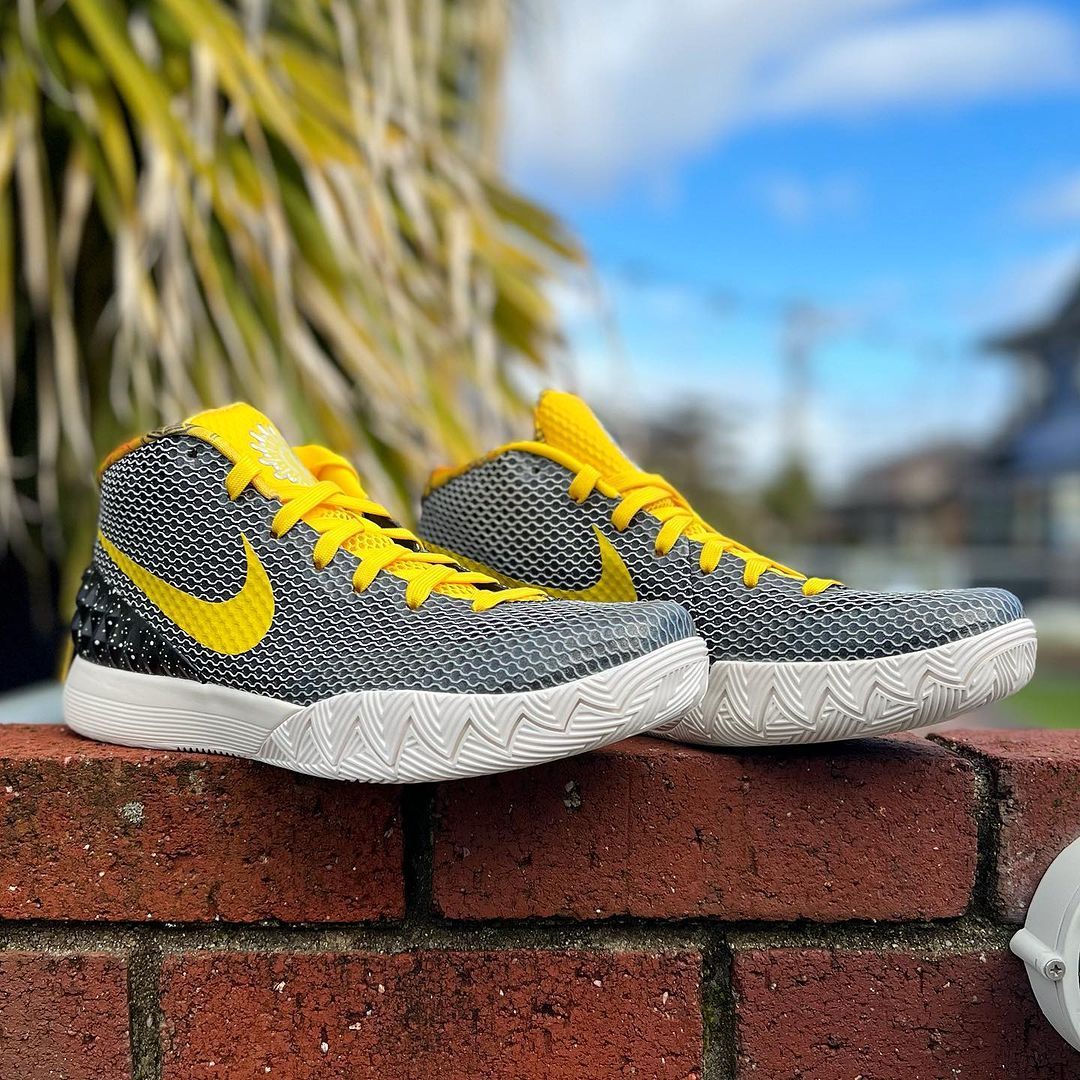 毎日低価ナイキ NIKE カイリー スニーカー KYRIE 1 靴