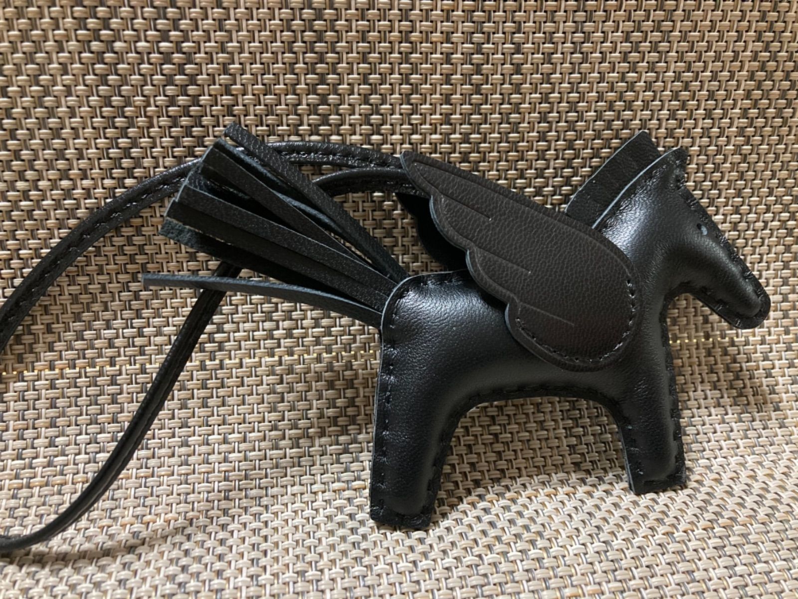 バッグチャーム キーホルダー ペガサス ロデオ チャーム 本革 羽付きロデオ 馬