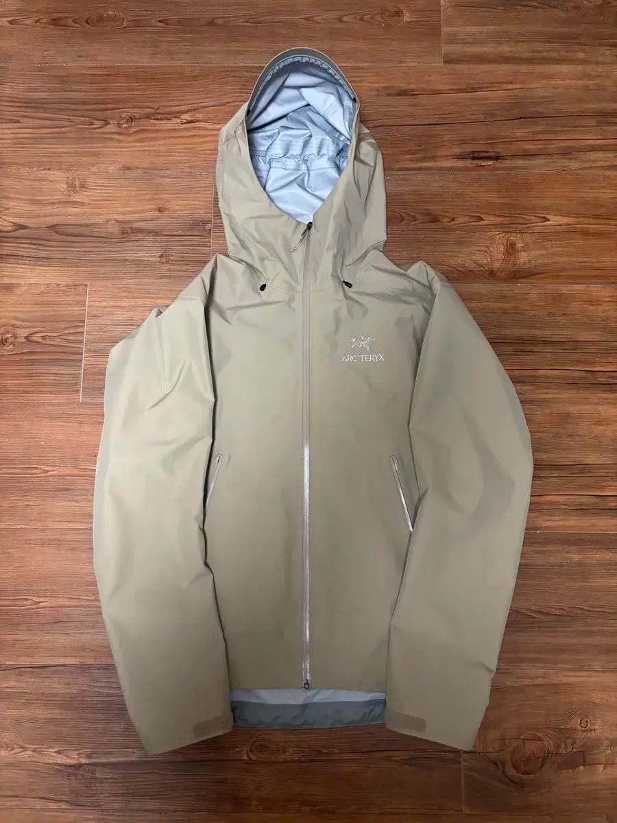 ARC TERYX アークテリクス ベータ lt スモークブラフ M