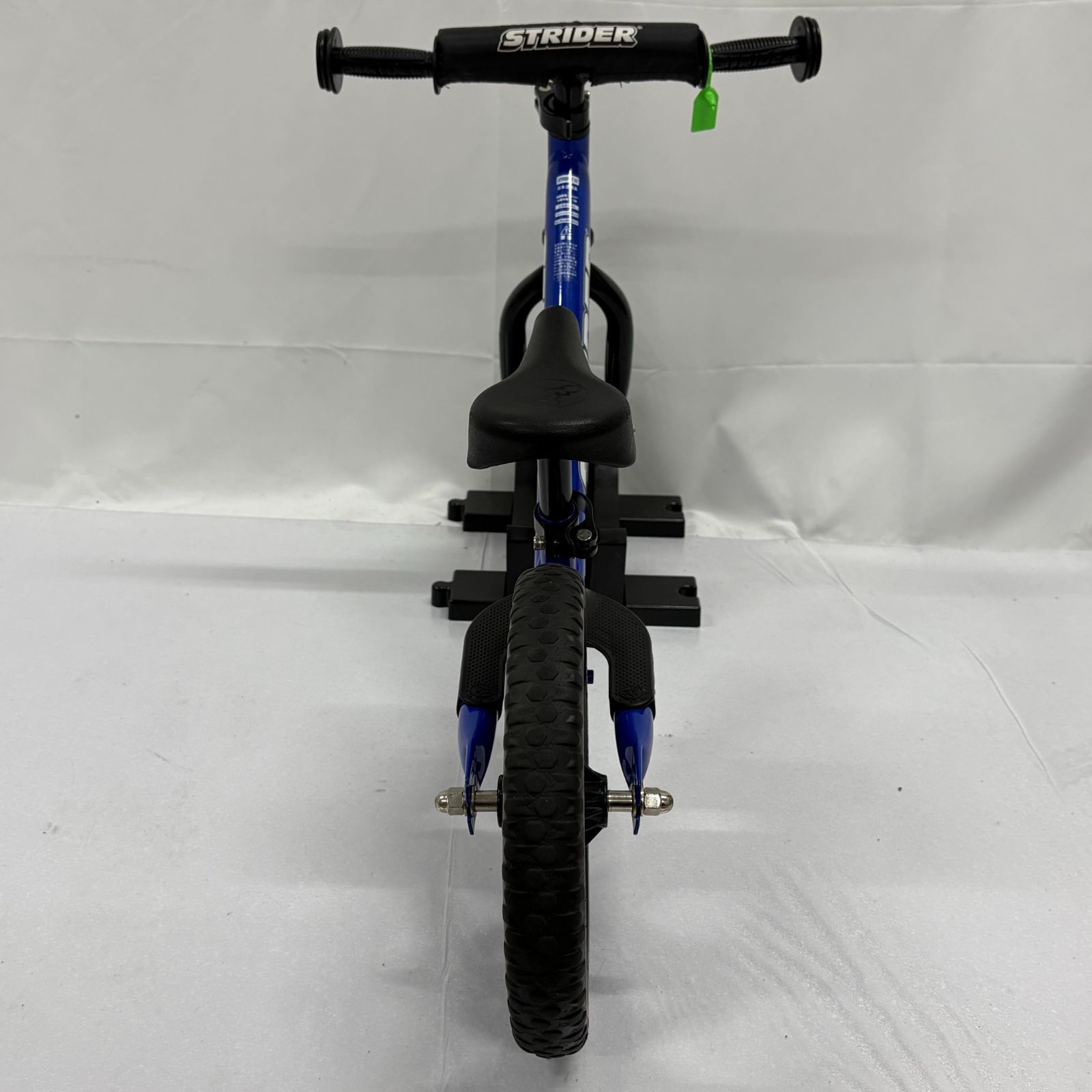極美品 人気カラー STRIDER 12 SPORT ストライダー スポーツ