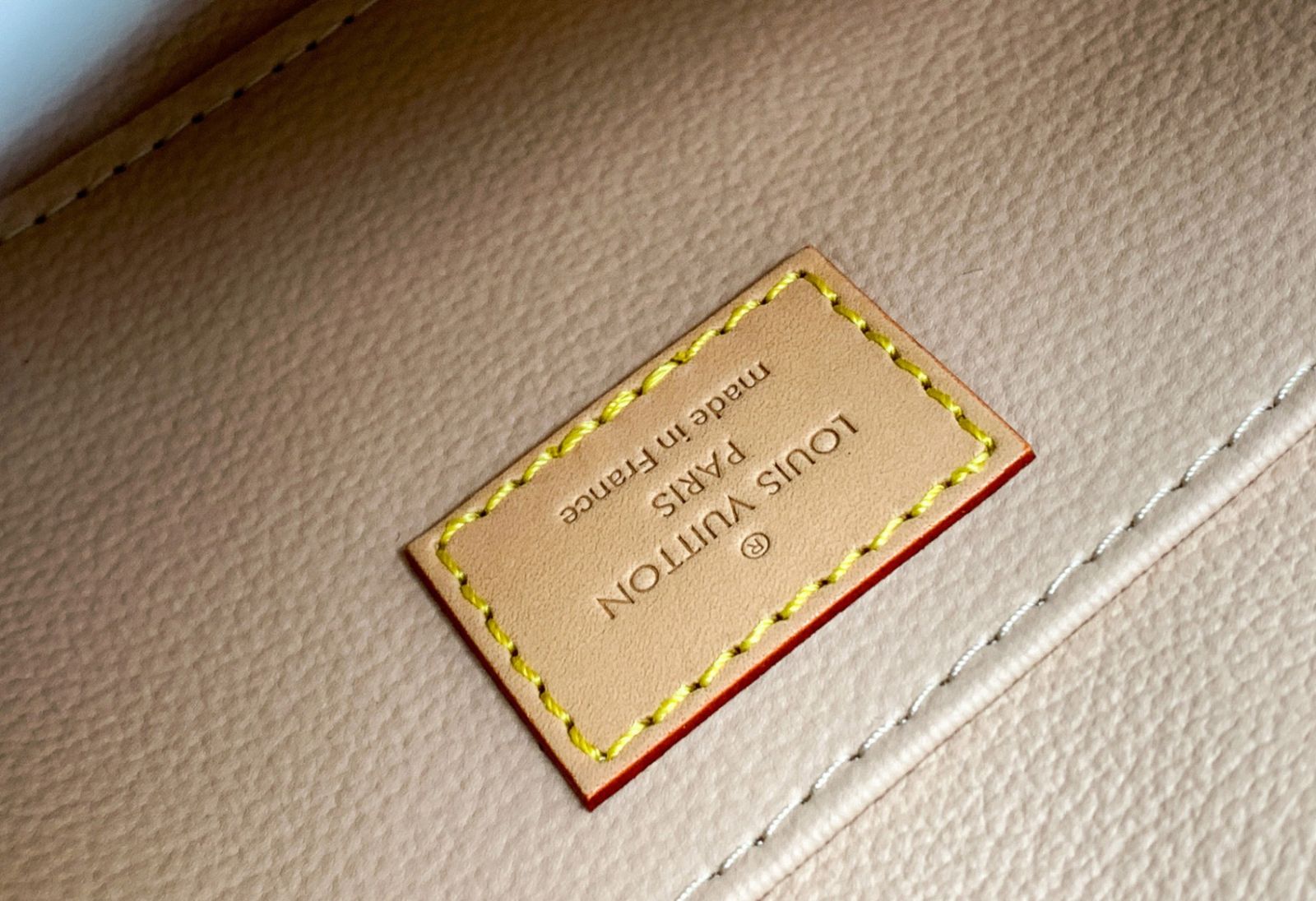 LOUIS VUITTON  ルイヴィトン 化粧ポーチ 楽天市場】【セール！】 Louis Vuitton ルイヴィトン ポシェット