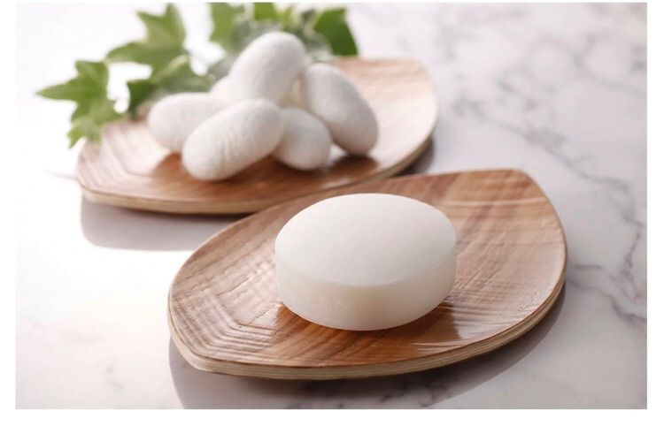 絹工房 富岡シルク石鹸 レギュラーサイズ 80 g セット