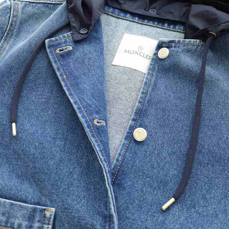 モンクレール MONCLER