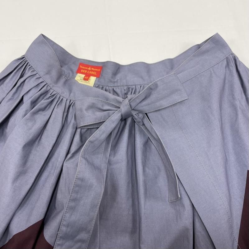 ひざ丈スカート