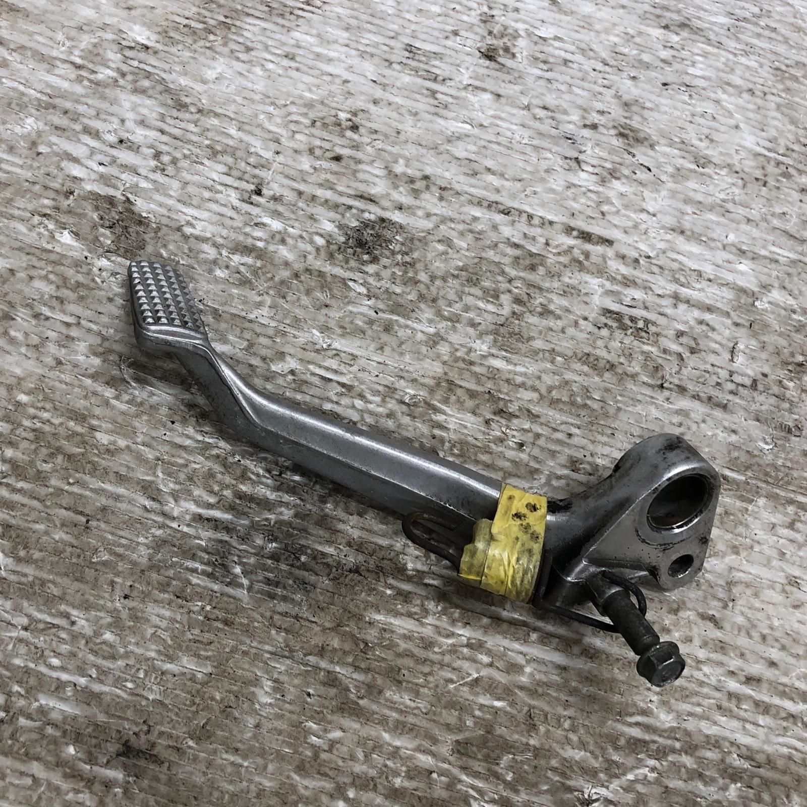 KAWASAKI ゼファー1100 ZRT10A ブレーキペダル カワサキ