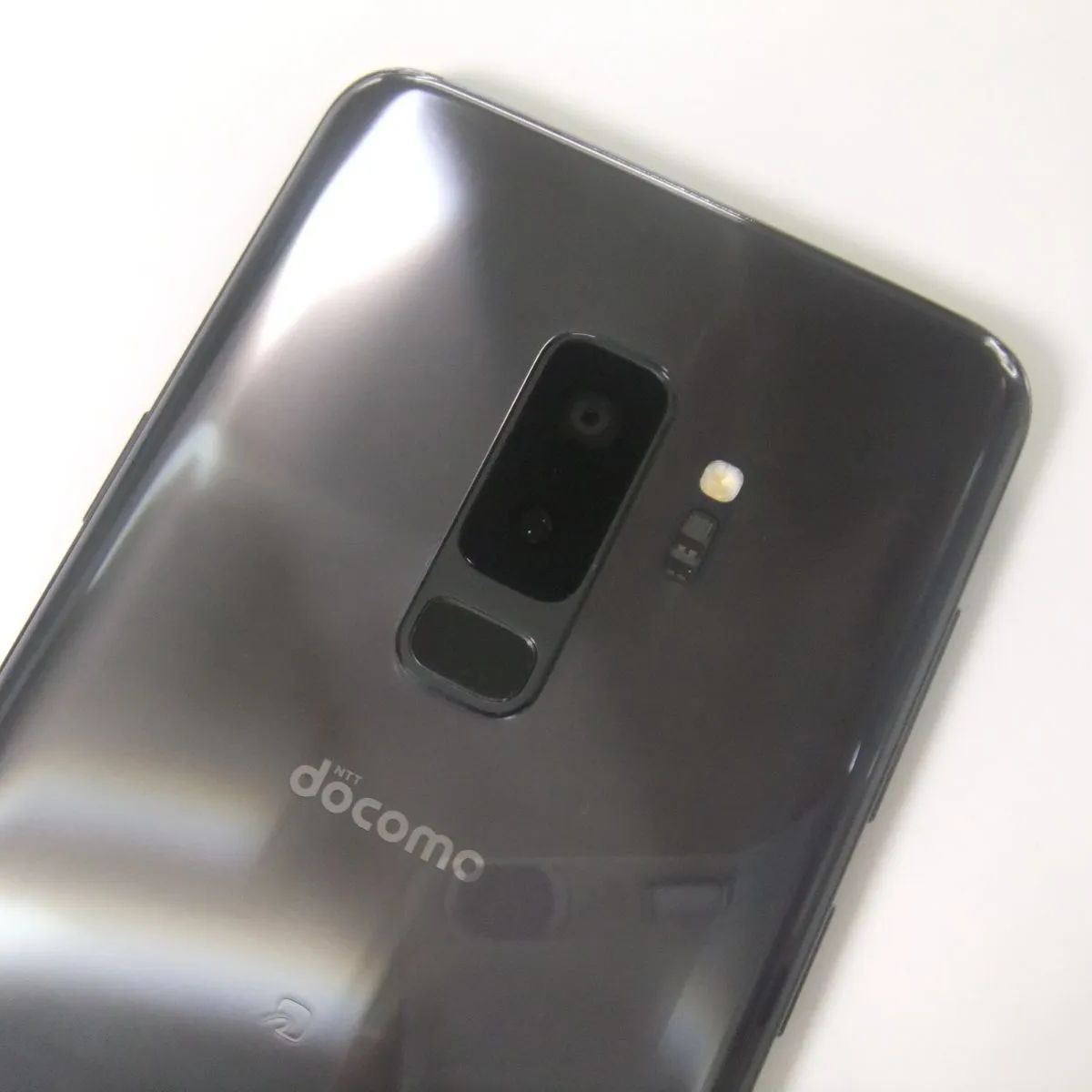 中古 Galaxy S9＋ SC-03K チタニウムグレー SIMロック解除済】docomo Galaxy S9+ (Plus) SC-03K Titanium