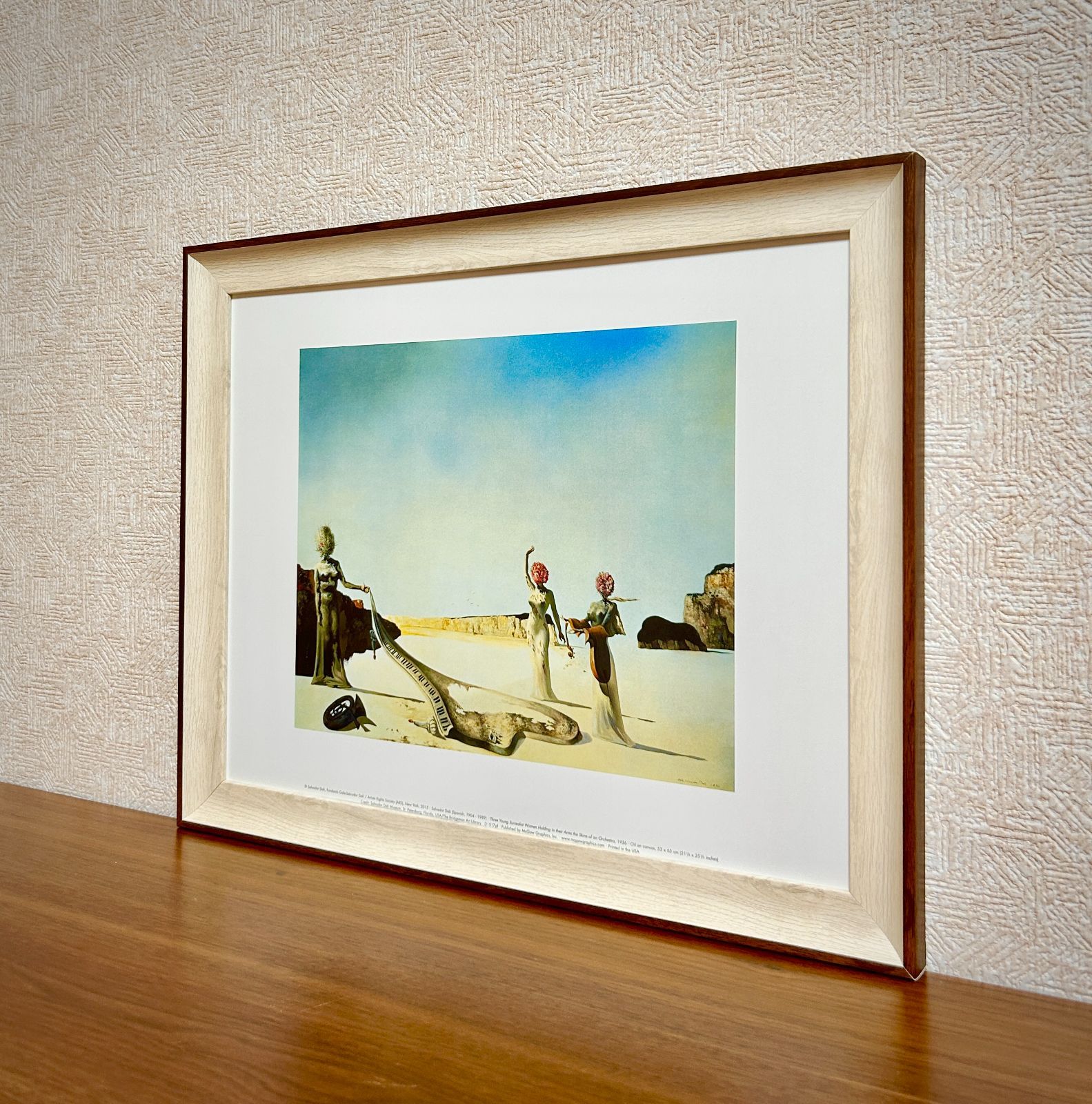 サルバドール・ダリ 水彩画「La Chèvre et l'Enfant」 Amazon.co.jp: サルバドール・ダリ「燃えるキリン」キャンバス