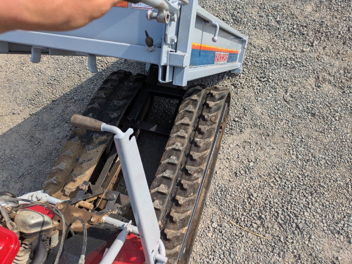 鹿児島発 ヤンマーガソリンエンジンクローラー運搬車MCG90 手動ダンプ