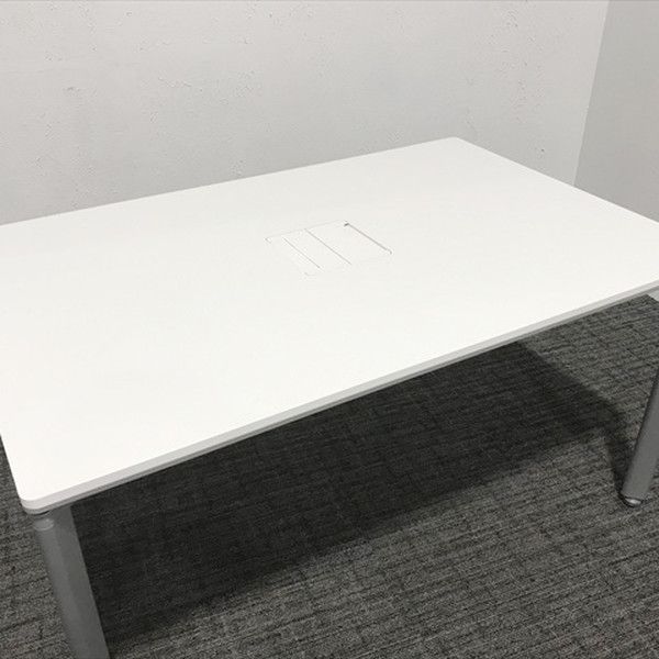 ミーティングテーブル 完成品