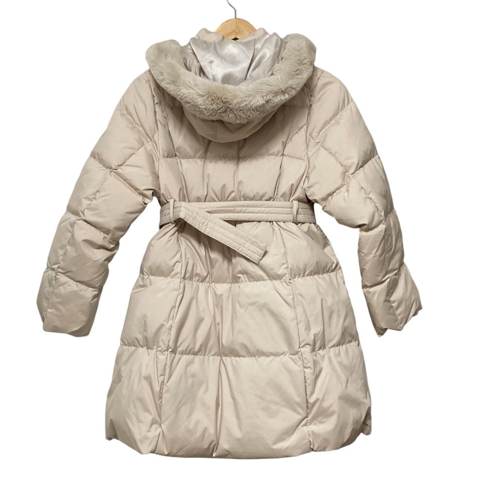  mezzo piano メゾピアノ ベルトつきリボンポケットロングダウンコート 8133307-329 サイズ150 M ベージュ キッズ 古着 ダウンコート 中綿コート コート