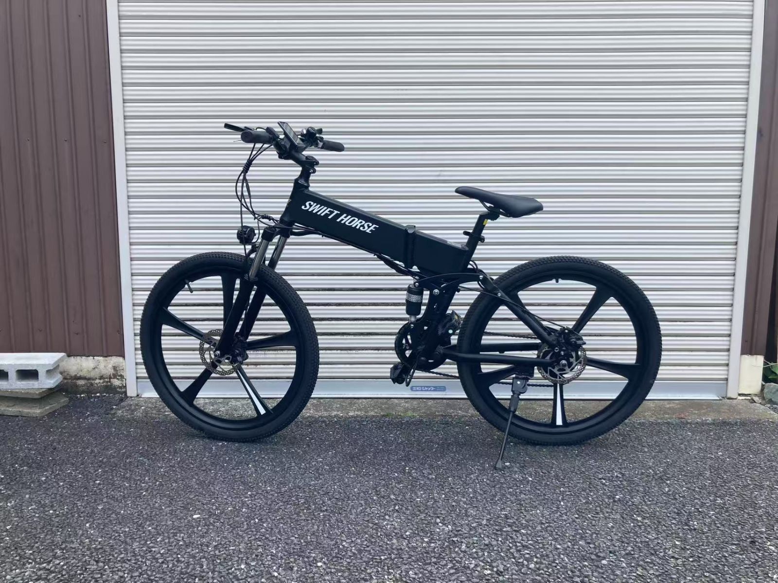 SWIFT HORSE 2 マットブラック 車 折畳み 電動アシスト 自転車 マウンテンバイク 26インチ 型式認定適合車