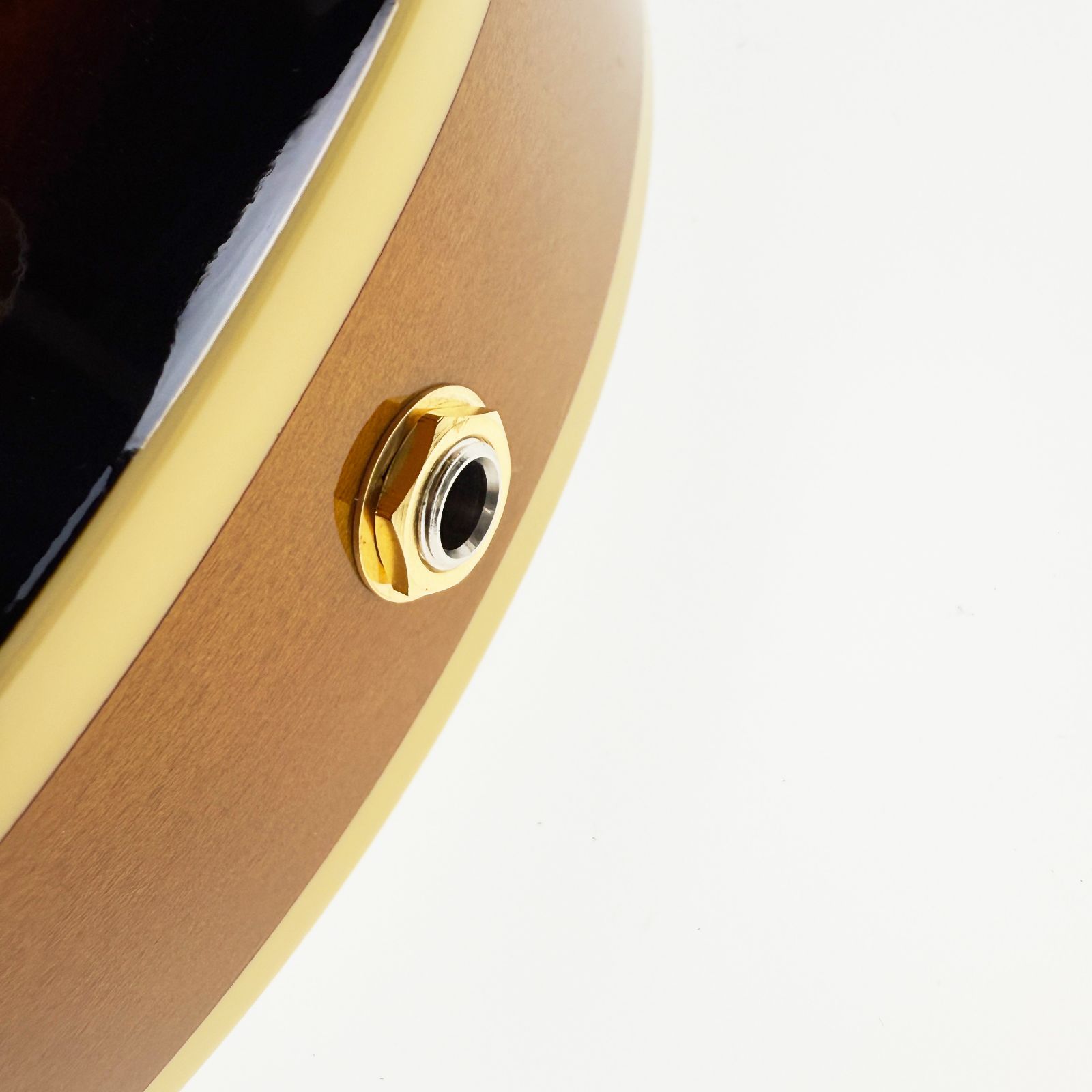 カッタウェイ アーチトップ