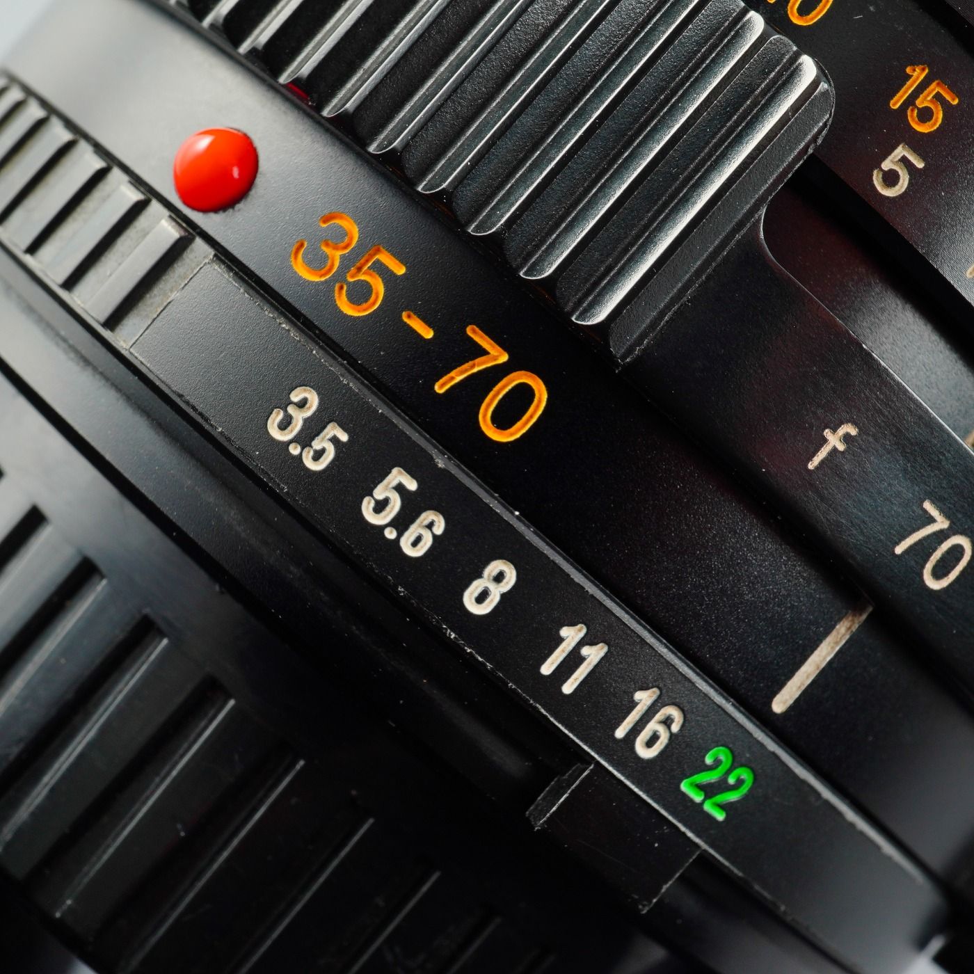 品質が完璧、値段が激安！ MINOLTA ミノルタ MD ZOOM 35-70mm F|3.5 ズームレンズ 【お買い得】